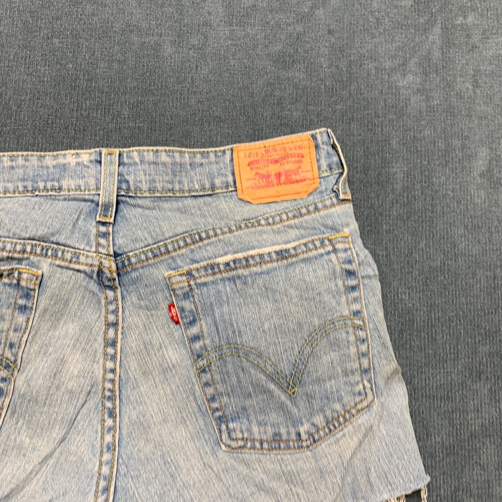 Levi's 518 Superlow Cut Off Shorts Womens Blue Denim Light Wash Red Tab Raw Hem - Picture 14 of 15